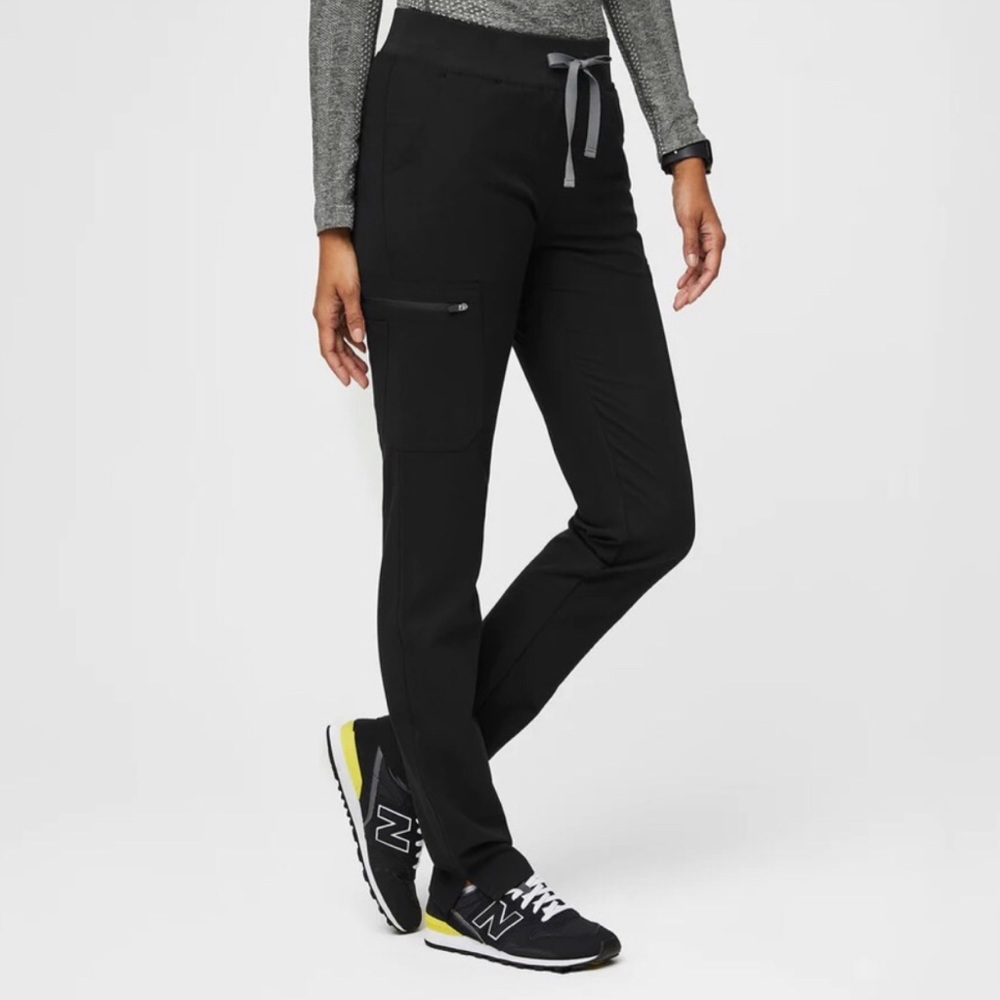 Figs Yola Skinny Scrub Pants XXS NWT. Too small for me!